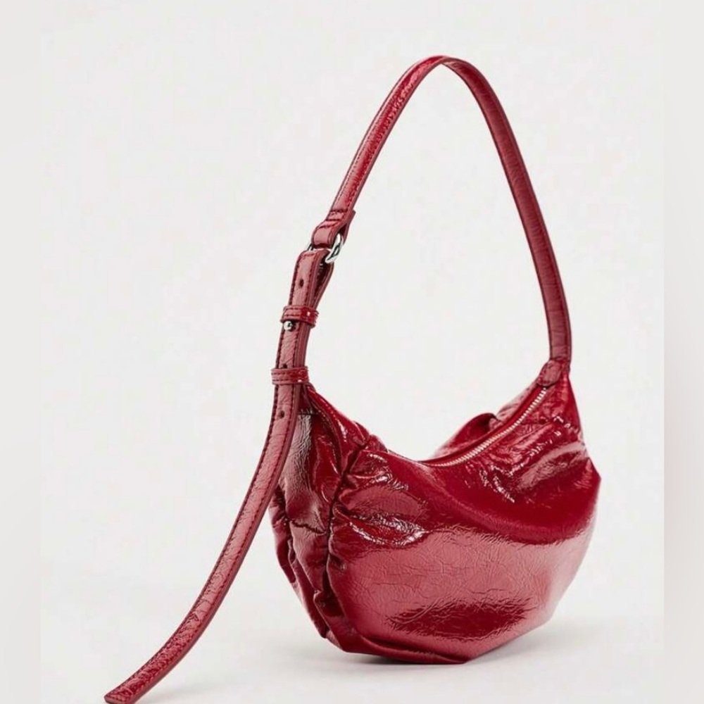 Deep red shoulder bag